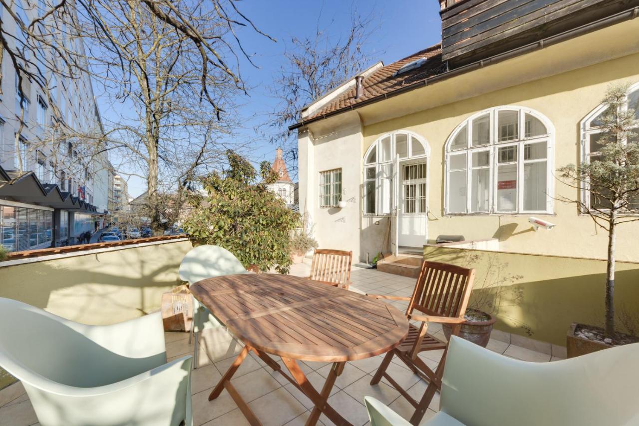 City Center Apartment With Parking Ljubljana Exterior photo