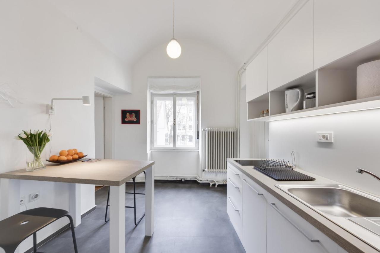 City Center Apartment With Parking Ljubljana Exterior photo