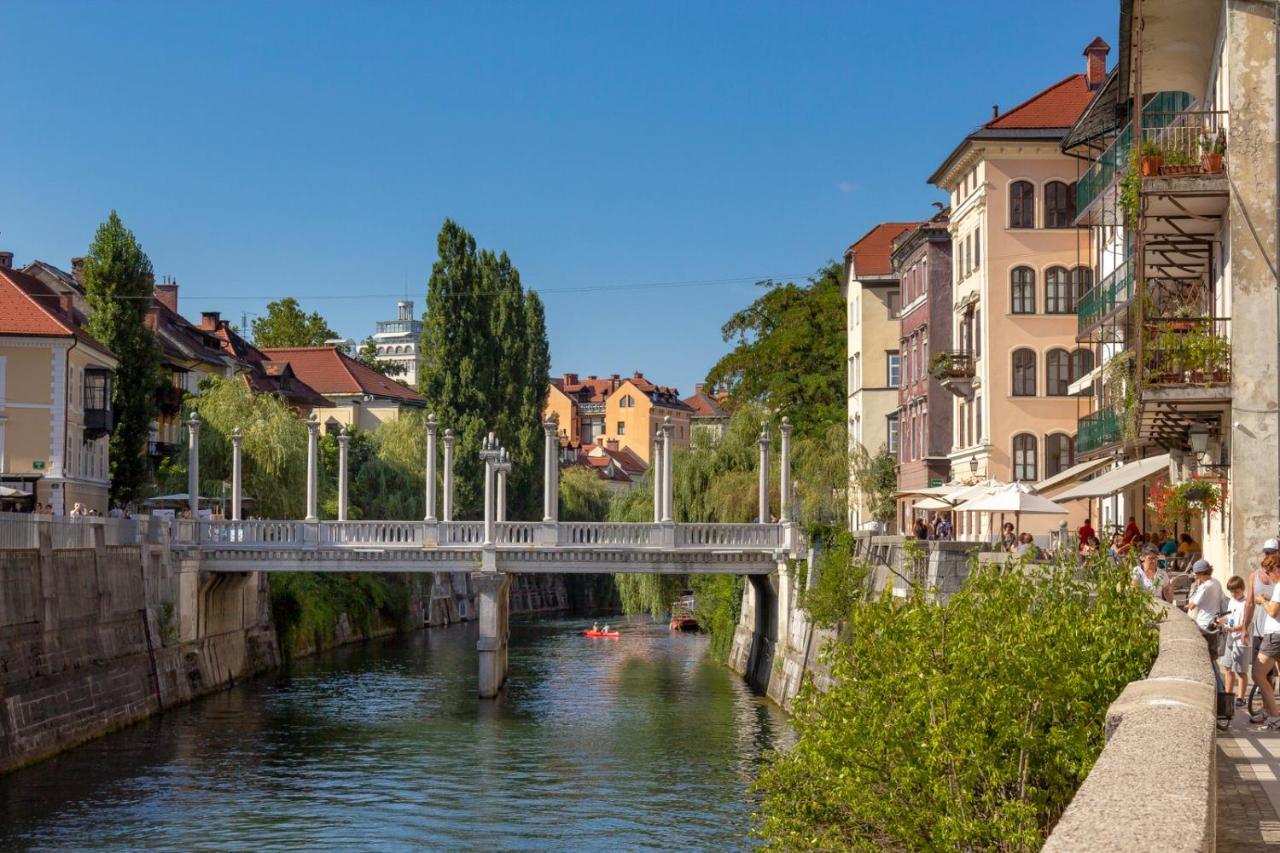 City Center Apartment With Parking Ljubljana Exterior photo